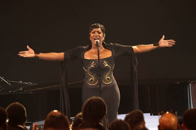 2026 BET Awards - Show Tanya Trotter performs onstage during the 2026 BET Awards at Peacock Theater on June 28, 2026 in Los Angeles, California. Los Angeles Peacock Theater California United States Copyright: xCraSH imageSPACEx