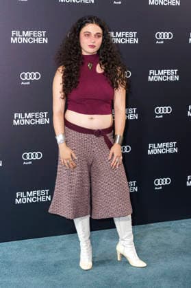 Anna Shirin Habedank bei der Premiere der ARD-Miniserie Ritus auf dem 43. Filmfest München 2026 in der Astor Film Lounge im Arri Kino. München, 28.06.2026 *** Anna Shirin Habedank at the premiere of the ARD miniseries *Ritus* at the 43rd Munich Film Festival in 2026 at the Astor Film Lounge in the Arri Kino in Munich, June 28, 2026 Foto:xN.xKolinzx xFuturexImagex ritus_6651