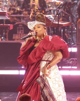 2026 BET Awards - Show Queen Latifah performs onstage during the 2026 BET Awards at Peacock Theater on June 28, 2026 in Los Angeles, California. Los Angeles Peacock Theater California United States Copyright: xCraSH imageSPACEx