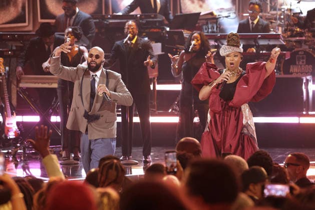 2026 BET Awards - Show Common, Queen Latifah perform onstage during the 2026 BET Awards at Peacock Theater on June 28, 2026 in Los Angeles, California. Los Angeles Peacock Theater California United States Copyright: xCraSH imageSPACEx