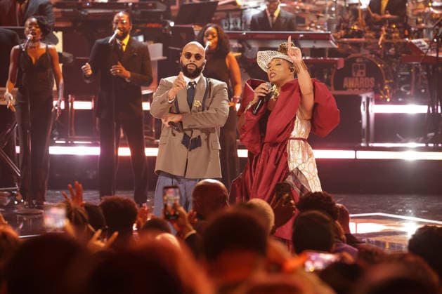 2026 BET Awards - Show Common, Queen Latifah perform onstage during the 2026 BET Awards at Peacock Theater on June 28, 2026 in Los Angeles, California. Los Angeles Peacock Theater California United States Copyright: xCraSH imageSPACEx