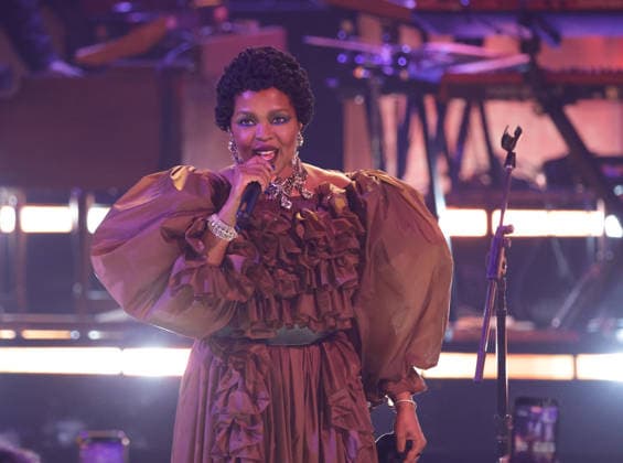 2026 BET Awards - Show Lauryn Hill performs onstage during the 2026 BET Awards at Peacock Theater on June 28, 2026 in Los Angeles, California. Los Angeles Peacock Theater California United States Copyright: xCraSH imageSPACEx