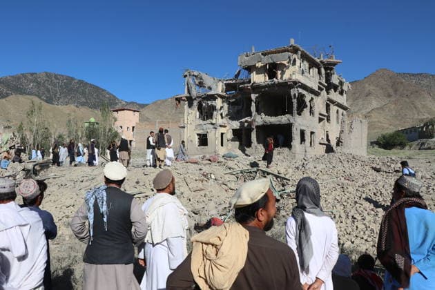 (260629) -- PAKTIA, June 29, 2026 -- People inspect a damaged building after an airstrike in Paktia Province, Afghanistan, June 29, 2026. Afghan government officials said on Monday that Pakistani airstrikes in eastern Afghanistan killed at least 36 people and injured 163 others. Hamdullah Fitrat, deputy spokesperson for the Afghan government, posted on the social media platform X that the strikes occurred on Sunday night in the provinces of Paktia, Paktika and Kunar, all of which share a border with Pakistan. (Photo by Xinhua) (SpotNews) AFGHANISTAN-PAKTIA-PAKISTANI AIRSTRIKES YusufxMangal 
