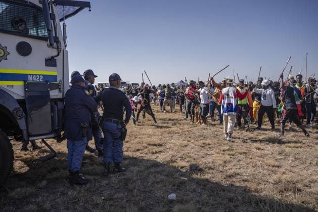 Anti-immigrant demonstrations continue in South Africa SOWETO, SOUTH AFRICA - JUNE 29: Hundreds of people gather to protest irregular migrants and called on the government to deport undocumented immigrants in Soweto, in South Africa s Johannesburg province, on June 29, 2026. Anti-immigrant demonstrations are being held across South Africa as growing pressure on foreign nationals in recent months has brought migration, unemployment and security issues back into the national spotlight. Ihsaan Haffejee Anadolu Soweto South Africa. Editorial use only. Please get in touch for any other usage.  Copyright: x2026xAnadoluxIhsaanxHaffejeex