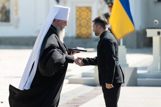 Ukrainian President Volodymyr Zelenskyy participates in events commemorating Ukrainian Constitution Day, observed annually on June 28, to mark the adoption of the country s constitution in 1996 Ukrainian President Volodymyr Zelenskyy participates in events commemorating Ukrainian Constitution Day, observed annually on June 28, to mark the adoption of the country s constitution in 1996, in Kyiv, Ukraine, June 28, 2026. Photo by PRESIDENT OF UKRAINE apaimages Ukraine Ukraine Ukraine 280626_Ukraine_UPO_00(34).jpeg Copyright: xapaimagesxPRESIDENTxOFxUKRAINEx xapaimagesx