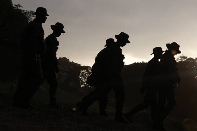 Caraballeda Relief Center, La Guaira, Venezuela Members of the Venezuelan army march in formation at the Caraballeda relief center following the earthquake that struck La Guaira, Venezuela, on June 29, 2026. La Guaira Venezuela  Copyright: xJavierxCamposx originalFilename: campos-notitle260629_npDl0.jpg