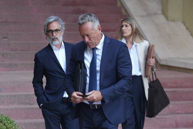 The judge presiding over the Andic case summons the first witnesses to testify. Jonathan Andic’s attorney, Cristóbal Martell i, upon his arrival at Court No. 4 in Martorell on June 30, 2026, in Martorell, Barcelona, Catalonia, Spain. The judge investigating the death of Mango founder Isak Andic will take statements from the first four witnesses today and three more on Friday, July 3. Specifically, the businessman’s two daughters—Jonathan Andic’s sisters—as well as the family therapist will testify today. JUNE 30, 2026 Martorell, Barcelona, Catalonia Martorell, Barcelona, Catalonia, Spain  Copyright: xDavidxZorrakinox 7632107