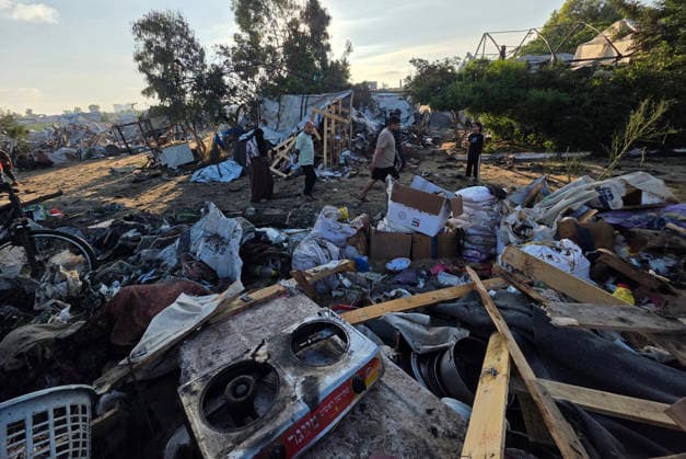 Displaced Families Inspect Damage After Israeli Airstrike in al-Mawasi Palestinian displaced families inspect damage to their tents and belongings following an Israeli airstrike that targeted a camp for displaced people in the al-Mawasi area of Khan Younis, southern Gaza Strip, on June 30, 2026. The Israeli army carried out the strike despite a ceasefire, causing extensive damage across the area. Photo by Tariq Mohammad APA Images Khan Yunis Gaza Strip Palestinian Territory 300626_Khan_Yunis_TM_00(28) Copyright: xapaimagesxTariqxMohammad xapaimagesx