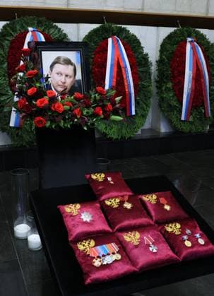 Russia Former Defence Minister Ivanov Death 9197792 30.06.2026 State awards belonging to former Russian DefenÑe Minister Sergei Ivanov, who died at the age of 73 on June 26, are on display during a farewell ceremony at the Central Clinical Hospital ahead of his funeral in Moscow, Russia. Mikhail Metzel Sputnik Moscow Russia  Copyright: xMikhailxMetzelx