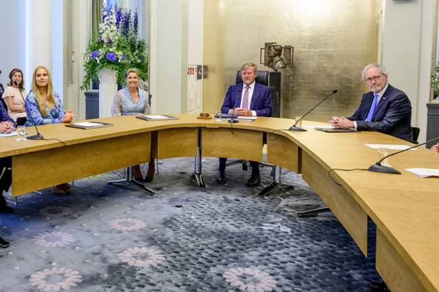 Den Haag, The Netherlands, 2026-06-30 11:02:52 THE HAGUE, 30-06-2026, Kneuterdijk Palace. King Willem Alexander, Queen Maxima, Princess Amalia, and Prime Minister Jetten are attending the extraordinary meeting of the Council of State on the occasion of Thom de Graaf s farewell as Vice-President. Minister Pieter Heerma of the Interior and Kingdom Relations and State Secretary Claudia van Bruggen of Justice and Security are also attending the meeting. The meeting is taking place in the Council of State building at Kneuterdijk Palace in The Hague. PHOTO: NLBeeld POOL Mischa Schoemaker Credit: NL Beeld Patrick van Emst  Copyright: xx x