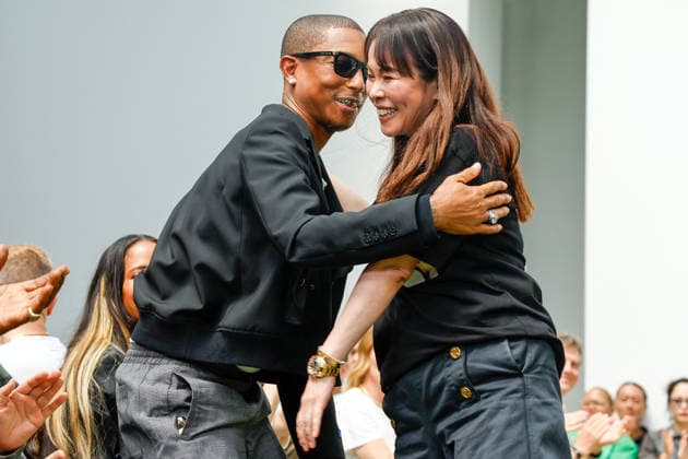 Pharrell Williams and fashion designer Chitose Abe at the Sacai Spring Summer 2027 Men’s Ready-to-Wear fashion show during Paris Fashion Week, France, on June 28, 2026 Bestimage Sacai Menswear Spring Summer 2027 fashion show as part of Paris Fashion Week on June 28, 2026 in Paris, France Paris France  Copyright: xAgencex xBestimagexAgencex xBestimagex
