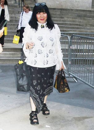 Outside arrivals for New York Fashion Show Spring Summer Marc Jacobs Featuring: Anna Sui Where: New York City, New York, United States When: 29 Jun 2026 Credit: Roger Wong INSTARimages EDITORIAL USE ONLY. NOT FOR USE BY NEWSPAPERS BASED IN THE UK. Copyright: xx instar55819352