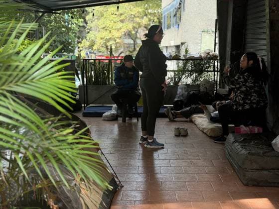 Search efforts continue at the Moises building in San Bernardino, Caracas CARACAS, VENEZUELA - JUNE 30: Relatives of the victims remain waiting outside the Moises building in San Bernardino, where security and rescue agencies continue their efforts to locate and recover bodies in Caracas, Venezuela on June 30, 2026. Operations are still underway at the site. Julio Urribarri Anadolu Caracas Venezuela. Editorial use only. Please get in touch for any other usage.  Copyright: x2026xAnadoluxJulioxUrribarrix