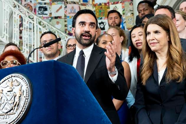June 30, 2026, New York City, New York, United States: New York City Mayor ZOHRAN MAMDANI (D) speaking at a press conference at City Hall in New York City. New York City United States - ZUMAb161 20260630_aap_b161_011 Copyright: xMichaelxBrochsteinx