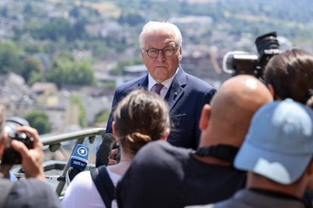 Frank-Walter Steinmeier beim O-Ton , Deutschland, Bundespräsident Frank-Walter Steinmeier, Format Ortszeit Deutschland, O-Ton des Bundespräsidenten, 30.06.2026, Lörrach Dachterrasse Rathaus Baden-Württemberg Deutschland *** Frank Walter Steinmeier in original audio, Germany, Federal President Frank Walter Steinmeier, format: local time in Germany, original audio of the Federal President, June 30, 2026, Lörrach, rooftop terrace of City Hall, Baden-Württemberg, Germany Copyright: xGrantxHubbsx