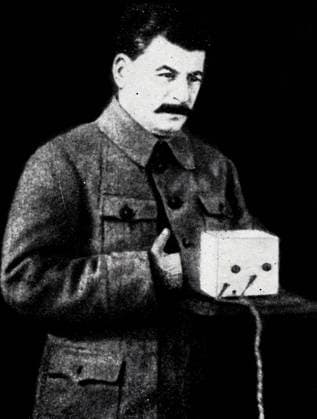 RECORD DATE NOT STATED Joseph Stalin (1879-1953) speaking on 26 January 1924 Joseph Stalin (1879-1953) speaking on 26 January 1924 to the All-Union Congress of Soviets in Moscow, just five days after Lenin s death, pledging to carry out Lenin s plans. Editorial use only. All other uses to be cleared with the copyright owner (World History Archive), in advance., WHA_142_0509.jpg, Joseph Stalin; All-Union Congress of Soviets; Moscow; 26 January 1924; Lenin s death; pledge; carry out; plans; Soviet Union; leader; speech; historical; political; communism; Bolshevik; revolution; successor; power; authority; dictator; Russian history; public speaking; addressing crowd; important moment; legacy; influence; influence; influence; influence. Copyright: xx