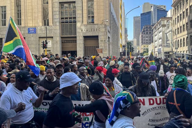 Anti-migrant protest held in Cape Town CAPE TOWN, SOUTH AFRICA - JUNE 30: An anti-migrant group of approximately 300 people gathers in front of the Western Cape Provincial Parliament building on Wale Street to stage a protest in Cape Town, South Africa on June 30, 2026. Protesters, including members of the anti-migrant movements Operation Dudula and March and March, called on the government to take stricter measures regarding border security, unemployment, and undocumented migrants. The demonstration ended without incident under security measures taken by the police. Murat Ozgur Guvendik Anadolu Cape Town South Africa. Editorial use only. Please get in touch for any other usage.  Copyright: x2026xAnadoluxMuratxOzgurxGuvendikx