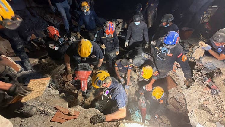 U.S. rescue team are conducting search operations for survivors following two powerful earthquakes, measuring 7.2 and 7.5 on the Richter scale, that struck La Guaira, Venezuela, on June 30, 2026. The twin quakes have left more than 1,700 people dead, hundreds injured, and tens of thousands missing, according to the latest figures released by the Venezuelan government. The high toll is largely attributed to the collapse of numerous buildings with residents trapped inside.  VAN2026063006 U.S.xDepartmentxofxState