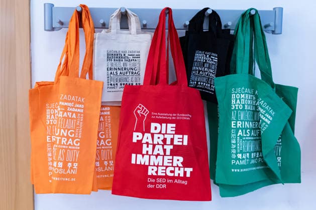 Promotional material for the exhibition *The Party Is Always Right* at the Federal Foundation for the Reappraisal of the SED Dictatorship in Berlin on June 23, 2026: *When Dissent Becomes Necessary: Church, Protest, and Responsibility from the GDR to the Present* Event organized by the Federal Foundation for the Reappraisal of the SED Dictatorship