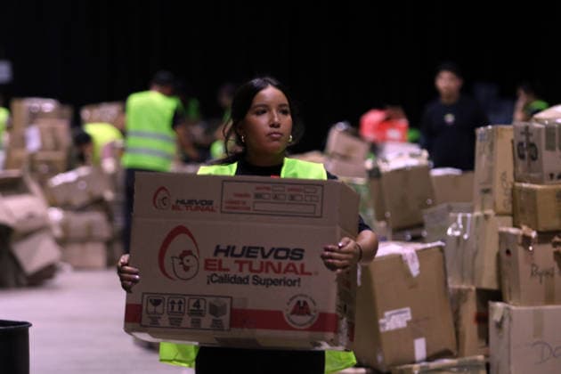 June 30, 2026, Valencia, Carabobo, Venezuela: June 30, 2026. Volunteers work to sort supplies at a collection center in the city of Valencia, Carabobo state. Photo: Juan Carlos Hernandez Valencia Venezuela - ZUMAhe3_ 20260630_abp_he3_006 Copyright: xJuanxCarlosxHernandezx