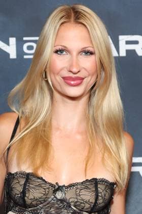 Los Angeles Ca June 30: Bella Bernhardt at the Man of War premiere on June 30, 2026 Credit: Admedia USA - ZUMAa123 20260630_zaa_a123_072 Copyright: xAdMediax