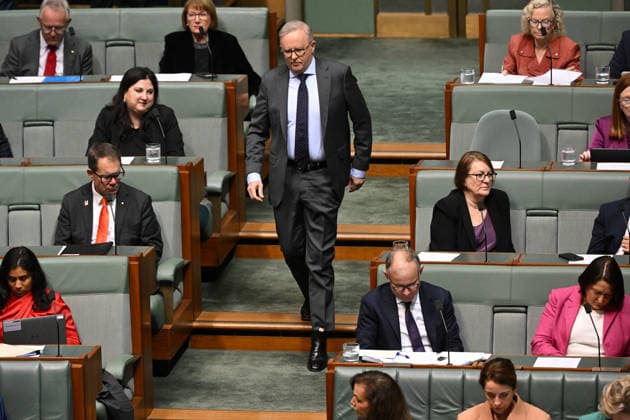 QUESTION TIME, Australian Prime Minister Anthony Albanese arrives during Question Time in the House of Representatives at Parliament House in Canberra, Wednesday, July 1, 2026. ( NO ARCHIVING CANBERRA AUSTRALIAN CAPITAL TERRITORY AUSTRALIA  Copyright: xLUKASxCOCHx 20260701177312294235