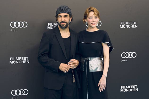 Elyas M Barek und Haley Bennett bei der Premiere des Kinofilms Virginia Woolf s Night & Day auf dem 43. Filmfest München 2026 in der Hochschule für Fernsehen und Film. München, 30.06.2026 *** Elyas M. Barek and Haley Bennett at the premiere of the film *Virginia Woolf s Night Day* at the 43rd Munich Film Festival in 2026 at the University of Television and Film Munich, June 30, 2026 Foto:xB.xGillmannx xFuturexImagex woolf_6618