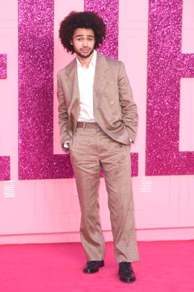Zac Looker bei der Premiere der Amazon Prime Video Serie Elle im Odeon Luxe Leicester Square. London, 30.06.2026 *** Zac Looker at the premiere of the Amazon Prime Video series *Elle* at the Odeon Luxe Leicester Square in London, June 30, 2026 Foto:xS.xVasx xFuturexImagex elle_6785