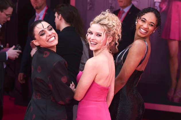 Gabrielle Policano, Lexi Minetree und Chandler Kinney bei der Premiere der Amazon Prime Video Serie Elle im Odeon Luxe Leicester Square. London, 30.06.2026 *** Gabrielle Policano, Lexi Minetree, and Chandler Kinney at the premiere of the Amazon Prime Video series *Elle* at the Odeon Luxe Leicester Square in London, June 30, 2026 Foto:xS.xVasx xFuturexImagex elle_6841