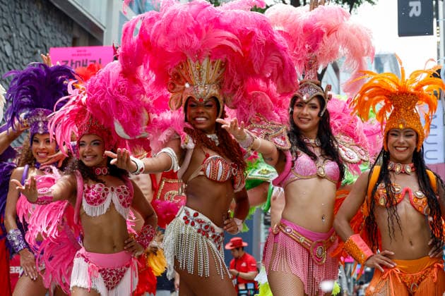 Dancers perform samba show summer festival in Seoul Dancers from Lotte World, a South Korean theme park, perform a samba show during a summer festival promotional event in the Myeongdong shopping district in Seoul, South Korea, on July 01, 2026. Seoul South Korea  Copyright: xMatrixxImagesx xJungxUi-Chelx