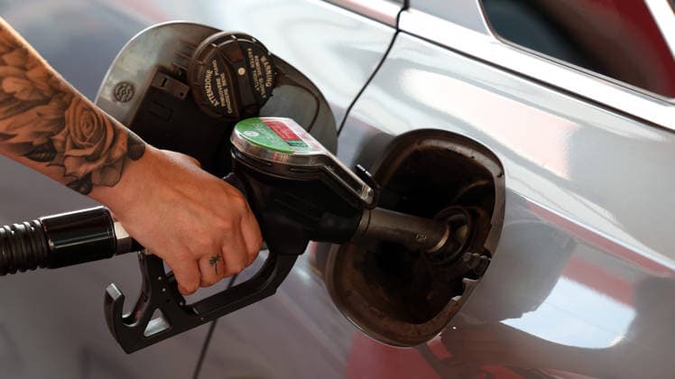 30.06.2026, xrekx, Wirtschaft Energiepreise, Tankstellenpreise, Der letzte Tag mit dem Tankrabatt Waldmohr *** June 30, 2026, xrekx, Economy, Energy Prices, Gas Station Prices, The Last Day of the Waldmohr Gas Rebate