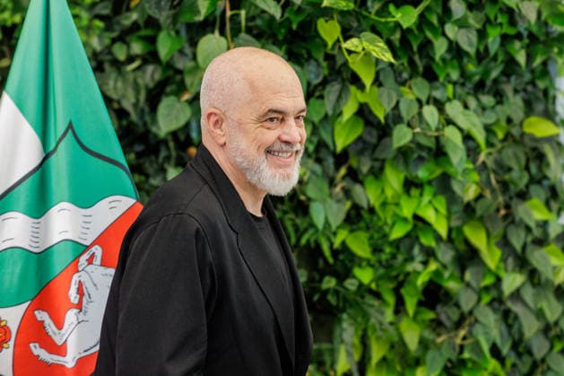 01.07.2026. Düsseldorf. NRW-Ministerpräsident Hendrik Wüst empfängt den Ministerpräsidenten der Republik Albanien Edi Rama in der Staatskanzlei des Landes Nordrhein-Westfalen. Düsseldorf Staatskanzlei Nordrhein-Westfalen Deutschland *** July 1, 2026, Düsseldorf, North Rhine-Westphalia: Minister President Hendrik Wüst welcomes Edi Rama, Minister President of the Republic of Albania, at the State Chancellery of North Rhine-Westphalia in Düsseldorf, State Chancellery of North Rhine-Westphalia, Germany