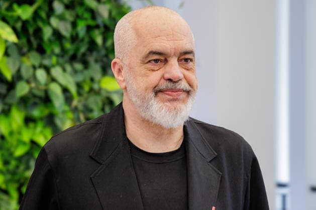 01.07.2026. Düsseldorf. NRW-Ministerpräsident Hendrik Wüst empfängt den Ministerpräsidenten der Republik Albanien Edi Rama in der Staatskanzlei des Landes Nordrhein-Westfalen. Düsseldorf Staatskanzlei Nordrhein-Westfalen Deutschland *** July 1, 2026, Düsseldorf, North Rhine-Westphalia: Minister President Hendrik Wüst welcomes Edi Rama, Prime Minister of the Republic of Albania, at the State Chancellery of North Rhine-Westphalia in Düsseldorf, State Chancellery of North Rhine-Westphalia, Germany