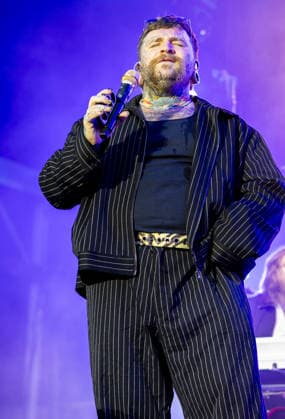 Teddy Swims performs at Blenheim Palace Festival at Blenheim Palace Featuring: Teddy Swims Where: Woodstock, Oxfordshire, United Kingdom When: 30 Jun 2026 Credit: CelebrityPhotosUK Cover Images EDITORIAL USE ONLY. NOT FOR USE BY NEWSPAPERS BASED IN THE UK. Copyright: xx coverimg55821146