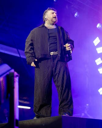 Teddy Swims performs at Blenheim Palace Festival at Blenheim Palace Featuring: Teddy Swims Where: Woodstock, Oxfordshire, United Kingdom When: 30 Jun 2026 Credit: CelebrityPhotosUK Cover Images EDITORIAL USE ONLY. NOT FOR USE BY NEWSPAPERS BASED IN THE UK. Copyright: xx coverimg55821138