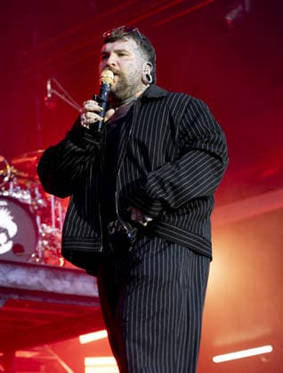 Teddy Swims performs at Blenheim Palace Festival at Blenheim Palace Featuring: Teddy Swims Where: Woodstock, Oxfordshire, United Kingdom When: 30 Jun 2026 Credit: CelebrityPhotosUK Cover Images EDITORIAL USE ONLY. NOT FOR USE BY NEWSPAPERS BASED IN THE UK. Copyright: xx coverimg55821139