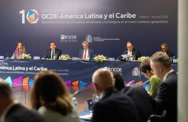 Albares and Mathias Cormann Co-Chair the OECD–Latin America and the Caribbean Ministerial Dialogue The Minister of Foreign Affairs, the European Union, and Cooperation, José Manuel Albares, is co-chairing the OECD Ministerial Dialogue with OECD Secretary-General Mathias Cormann – Latin America and the Caribbean at Casa América on July 1, 2026, in Madrid, Spain. The meeting is being held with the aim of strengthening trade ties and global governance, consolidating Spain’s role as a strategic bridge between Europe and Latin America. JULY 1, 2026 Spain  Copyright: xEduardoxParrax 7635006