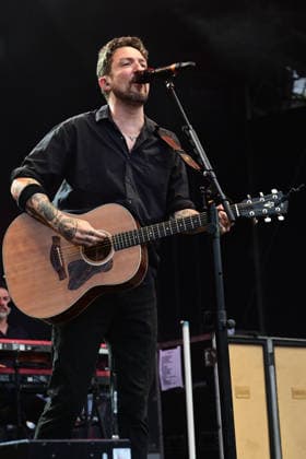Frank Turner & The Sleeping Souls performing in Halifax Frank Turner & The Sleeping Souls performing at The Piece Hall in Halifax Featuring: Frank Turner Where: Halifax, United Kingdom When: 30 Jun 2026 Credit: Graham Finney WENN Halifax United Kingdom Copyright: xWENNx wenn41483901 x wenn41483901