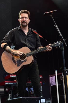Frank Turner & The Sleeping Souls performing in Halifax Frank Turner & The Sleeping Souls performing at The Piece Hall in Halifax Featuring: Frank Turner Where: Halifax, United Kingdom When: 30 Jun 2026 Credit: Graham Finney WENN Halifax United Kingdom Copyright: xWENNx wenn41483902 x wenn41483902