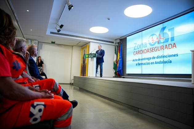 Awards Ceremony in Seville for Cardio-Safe Zones Designations Granted to Pharmacies as Part of the Numaplus Project The Acting Regional Minister of Health, the Presidency, and Emergencies, Antonio Sanz, speaks at the ceremony to present cardio-safe zone certifications to pharmacies as part of the Numaplus project. July 1, 2026, in Seville, Andalusia, Spain. JULY 1, 2026. María José Ló. Seville, Andalusia, Spain Seville, Andalusia, Spain Spain  Copyright: xMariaxJosÃ xLopezx 7635156
