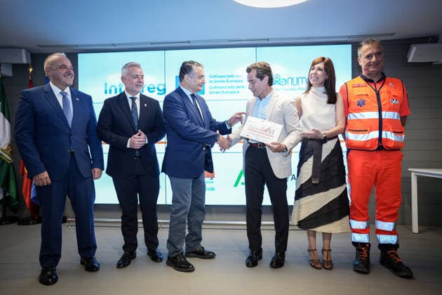 Awards Ceremony in Seville for Cardio-Safe Zones Designations Granted to Pharmacies as Part of the Numaplus Project The acting Regional Minister of Health, the Presidency, and Emergencies, Antonio Sanz 3i, participates in the ceremony to present cardio-safe zone certifications to pharmacies as part of the Numaplus project. July 1, 2026, in Seville, Andalusia, Spain. JULY 1, 2026. María José Ló. Seville, Andalusia, Spain. Seville, Andalusia, Spain. Spain  Copyright: xMariaxJosÃ xLopezx 7635163