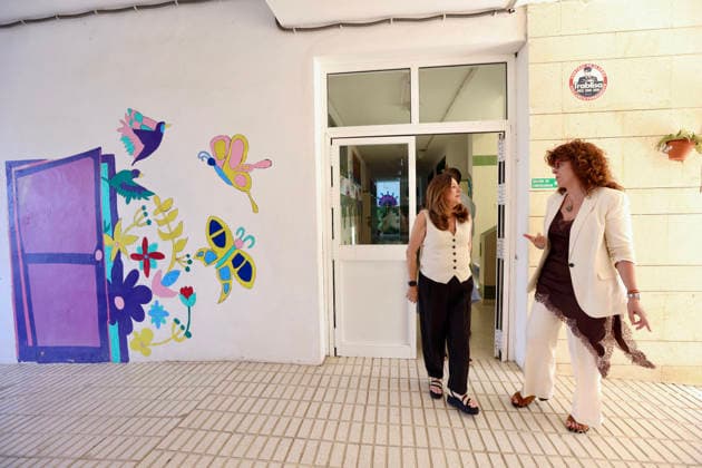 The Regional Government inspects the facilities of the Summer Enrichment Program at schools. The acting Regional Minister of Educational Development and Vocational Training, María del Carmen Castillo i, visits the Virgen de Luna Preschool and Elementary School, one of the schools where the Summer Enrichment Program is being held. July 1, 2026, in Escacena del Campo, Huelva, Andalusia, Spain. JULY 1, 2026, Escacena del Campo, Huelva, Andalusia, Spain.  Copyright: xEstherxLobatox 7635197