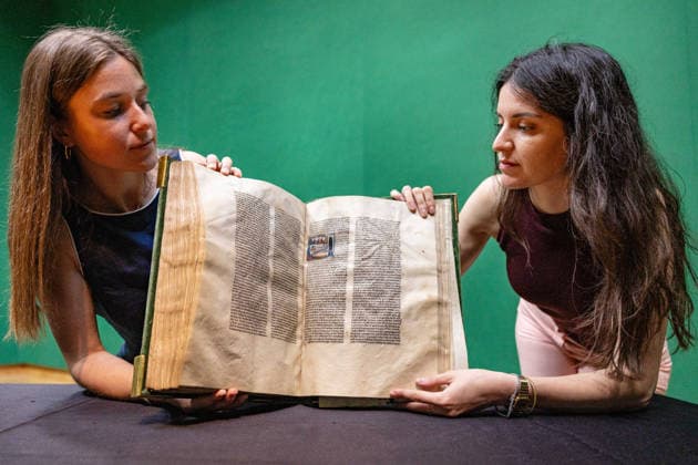 The Clermont-Tonnerre Grail Illuminated Manuscript at Christie s, London, UK, 1 July 2026 The Clermont-Tonnerre Grail, a 700-year-old illuminated manuscript estimated at Â£1,500,000-2,000,000, at Christie s, London, UK, on 1 July 2026. Created circa 1290-1310 and recounting the legends of King Arthur, Merlin and the Holy Grail, the manuscript is the earliest of only three comparable works remaining in private hands and has remained in the same aristocratic family collection for centuries., Credit:Pete Speller Avalon London, United Kingdom  Copyright: xPetexSpellerx xAvalonx 1113727480