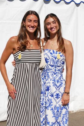 Henley Royal Regatta Fashion Day 2 People arrive in their finery in the sunshine on the second day of the event. General atmosphere on day two of the Henley Royal Regatta held along the banks of The River Thames in Oxfordshire., Credit:Geoffrey Swaine Geoff Swaine - B4563 Avalon UK, Oxfordshire, Henley on Thames  Copyright: xGeoffreyxSwainex xGeoffxSwainex-xB4563x xAvalonx 1113722162