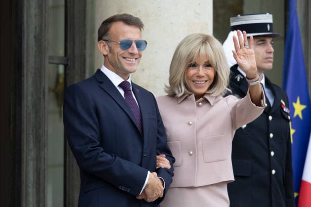 Grand Duke Guillaume and Grand Duchess Stephanie of Luxembourg received at Elysee French President Emmanuel Macron with sunglasses and his wife Brigitte Macron waiting arrival of Grand Duke Guillaume of Luxembourg and Grand Duchess Stephanie of Luxembourg before a meeting at Elysee Palace, Paris France on July 1 2026. Photo by Raphael Lafargue ABACAPRESS.COM Paris France  Copyright: xLafarguexRaphael ABACAx