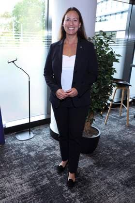 ABB EUROMINDS- Caroline Bosbach CDU Politikerin zu Gast beim Euro Minds Zukunfts Summit 2 Tag im Radisson Blu Hotel Hamburg am 01.07.2026 Hamburg Deutschland *** ABB EUROMINDS: Caroline Bosbach, CDU politician, guest at the Euro Minds Future Summit Day 2 at the Radisson Blu Hotel Hamburg on July 1, 2026, in Hamburg, Germany