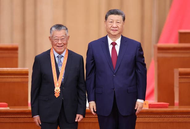 (260701) -- BEIJING, July 1, 2026 -- Chinese President Xi Jinping, also general secretary of the Communist Party of China (CPC) Central Committee and chairman of the Central Military Commission, confers the July 1 Medal, the Party s highest honor, on Zhao Yafu in Beijing, capital of China, July 1, 2026. A gathering marking the CPC s 105th founding anniversary was held at the Great Hall of the People in Beijing on Wednesday. ) CHINA-BEIJING-CPC-105TH FOUNDING ANNIVERSARY-GATHERING (CN) YaoxDawei 