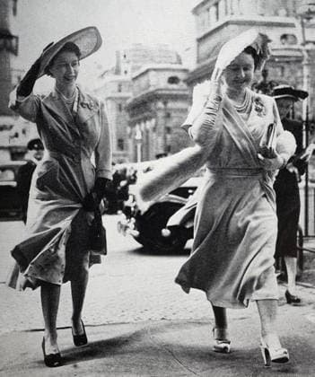 RECORD DATE NOT STATED Photograph of the Queen mother walking with her daughter Elizabeth Photograph of the Queen mother walking with her daughter Elizabeth. Editorial Use Only, WHA_151_0347.jpg, Photograph;Queen Elizabeth II;Queen;Royal;Royalty;Queen Mother;Westminster;Royal Family;20th Century Copyright: xWorldxHistoryxArchivex