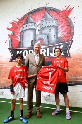 King Philippe Visits Red Side Academy KORTRIJK, BELGIUM - JULY 01: King Philippe of Belgium pictured discovering the activities of Red Side Academy in KV Kortrijk Training Center on July 01, 2026 in Kortrijk, Belgium, 01 07 2026 Kortrijk Belgium  Copyright: xPhilipxReynaersx