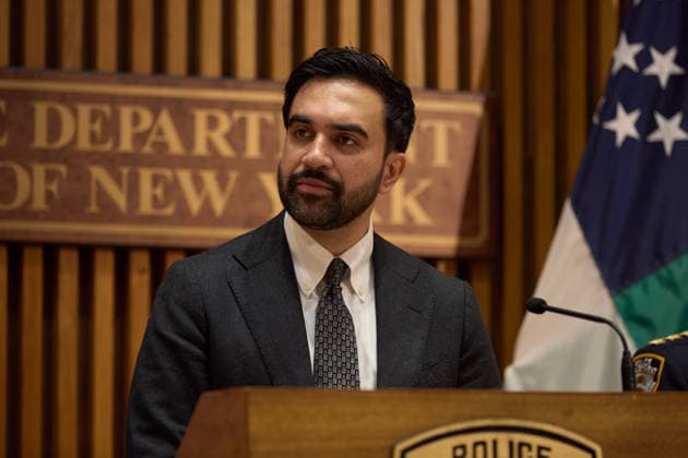 July 1, 2026, New York, New York, USA: New York City Mayor Zohran Mamdani speaks at the podium during a security briefing ahead of Sail 250 and Fourth of July events in New York City, U.S., July 1, 2026. New York USA  - ZUMAs237 20260701_aap_s237_018 Copyright: xMarkxJ.xSullivanx